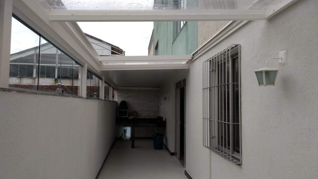 Cobertura isotelha corredor Ibirité MG